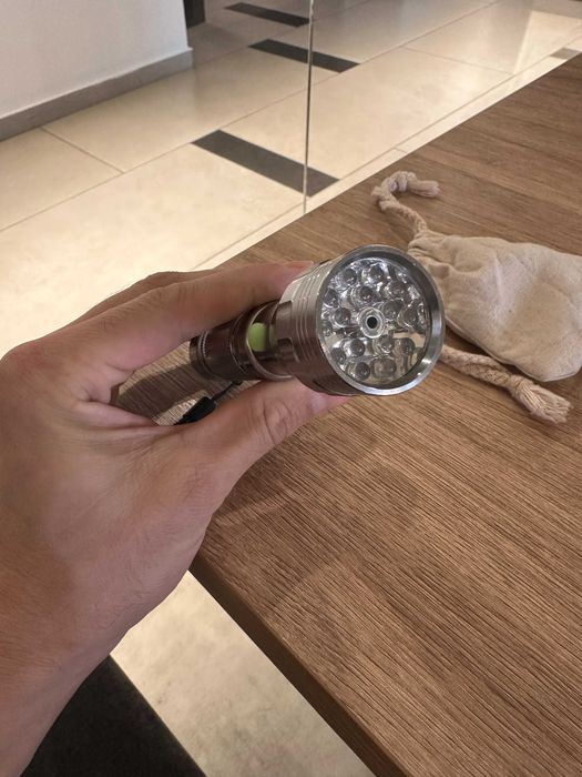 нерабочий LED фонарик