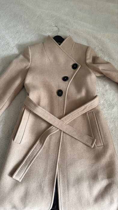 Продам пальто от Mango, размер S