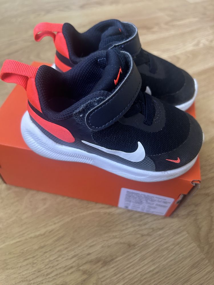 Детски маратонки Nike 21 номер