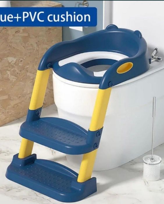 Универсальная подставка для унитаза и горшка.