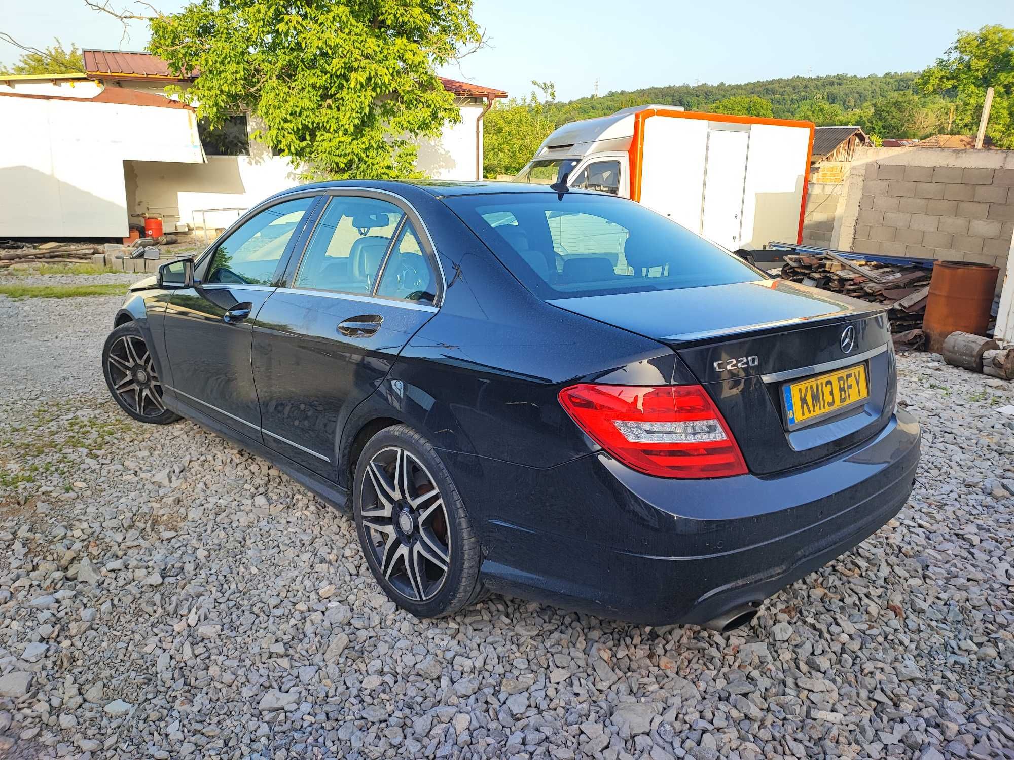 Мерцедес C 220 CDI 170 коня W204 AMG На Части