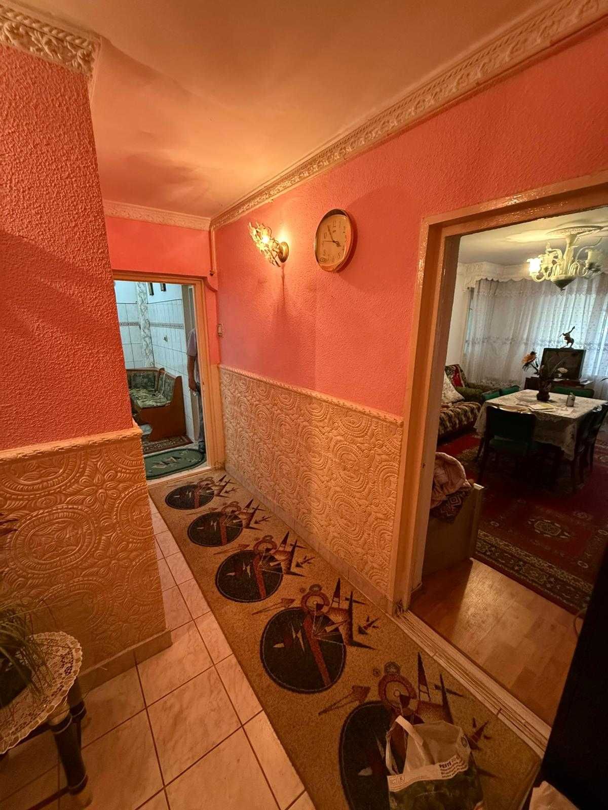 Apartament cu 2 camere de vânzare în zona Centrala