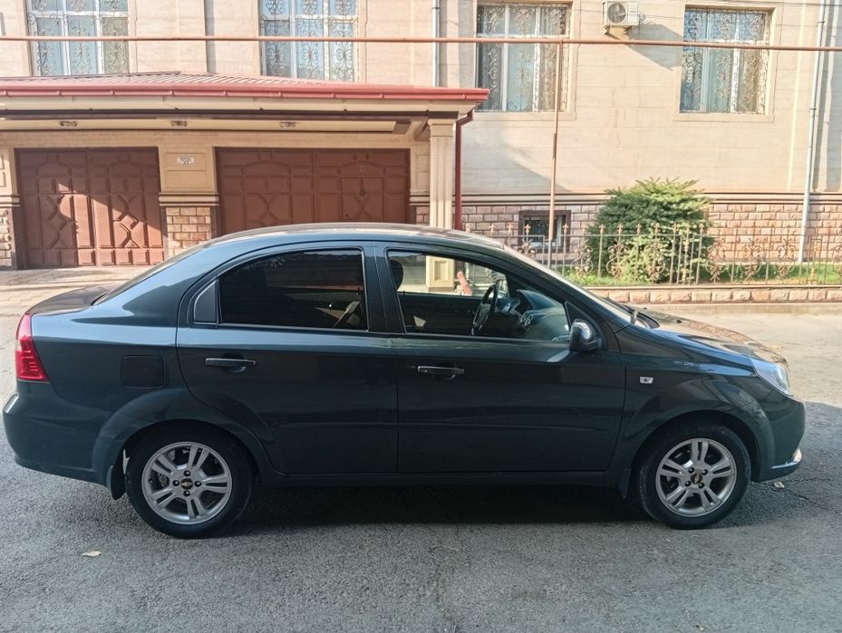 Нексия3 сотилади ёки аренда