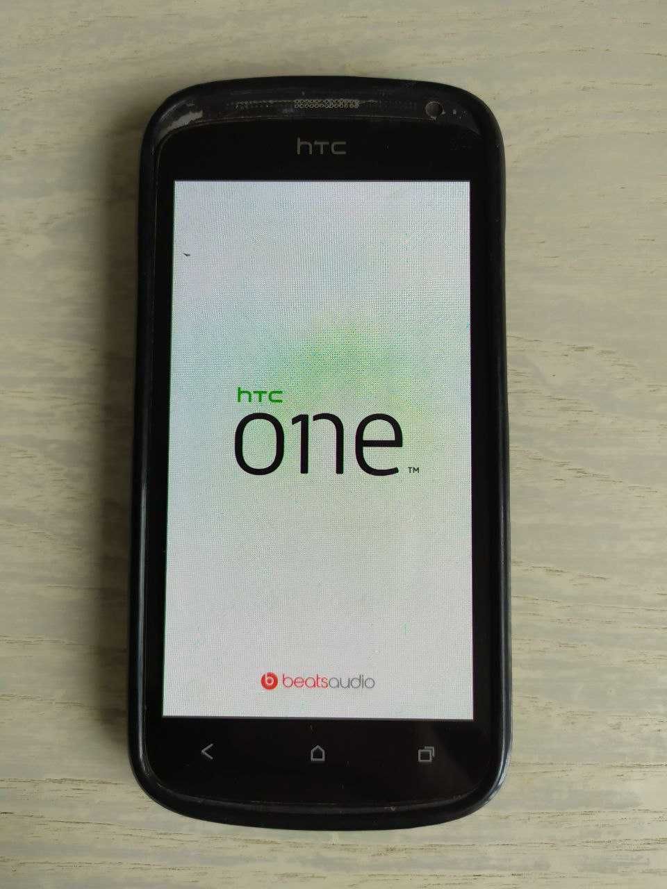 Продаю телефон  НTC One S. Цена 180 000сум.