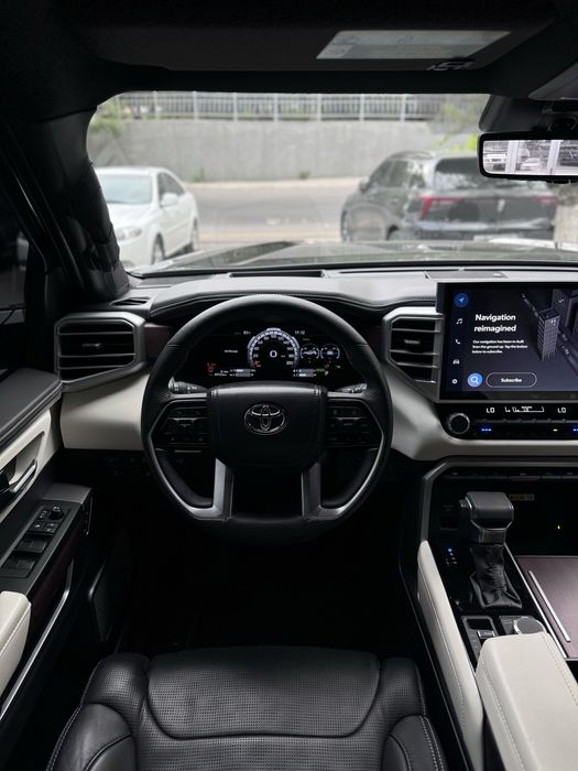 TOYOTA Sequoia iForce Max Capstone