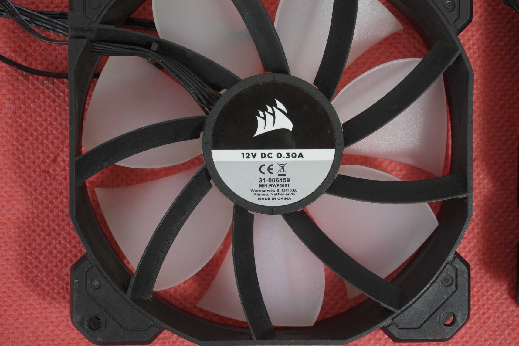 2х 120mm RGB Corsair fans вентилатор