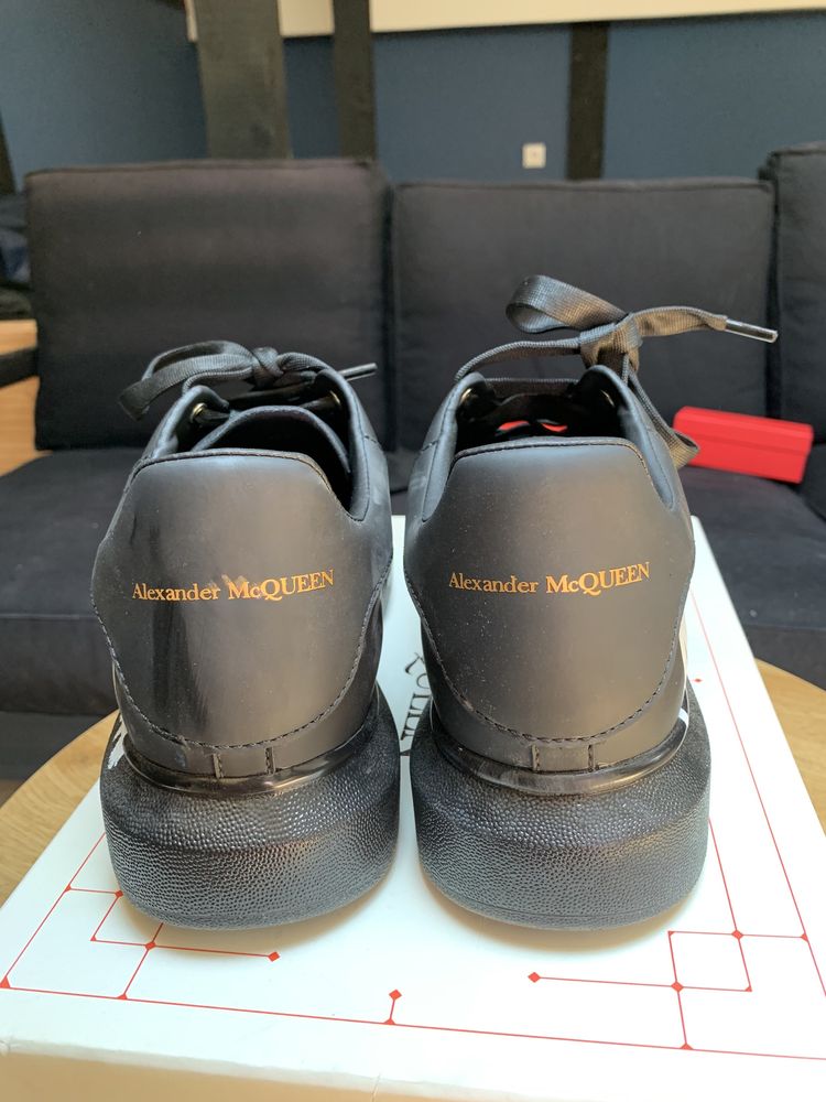 Alexander mqueen black