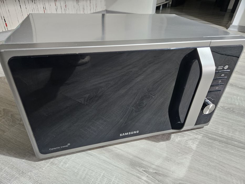 Cuptor cu microunde Samsung