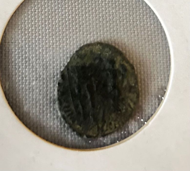 Monedă Romană nummus Constantin I 306–337 d.Hr.