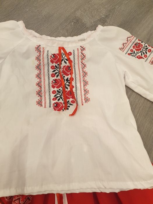 Costum popular fetițe