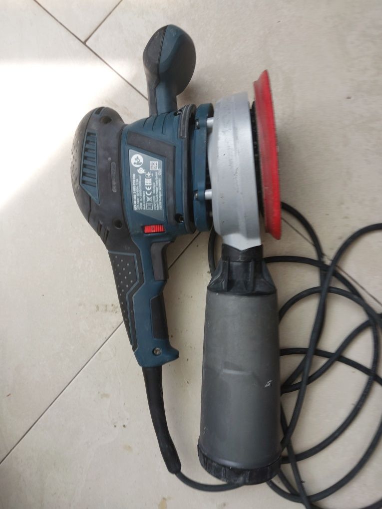 Slefuitor excentric Profesional Bosch GEX 40-150