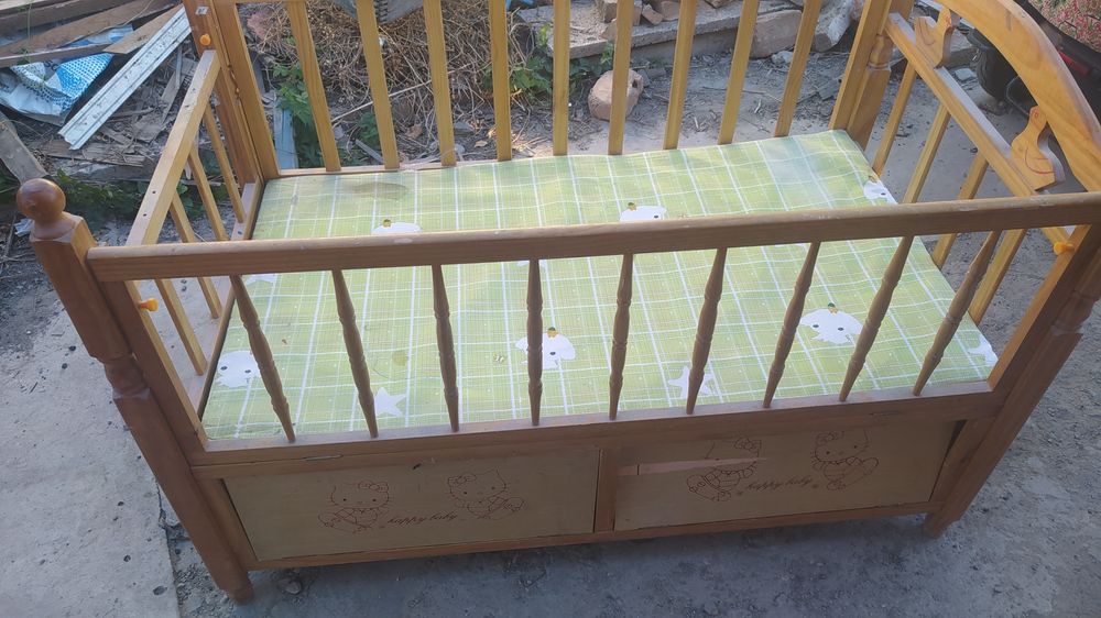 Манеж детский деревянный