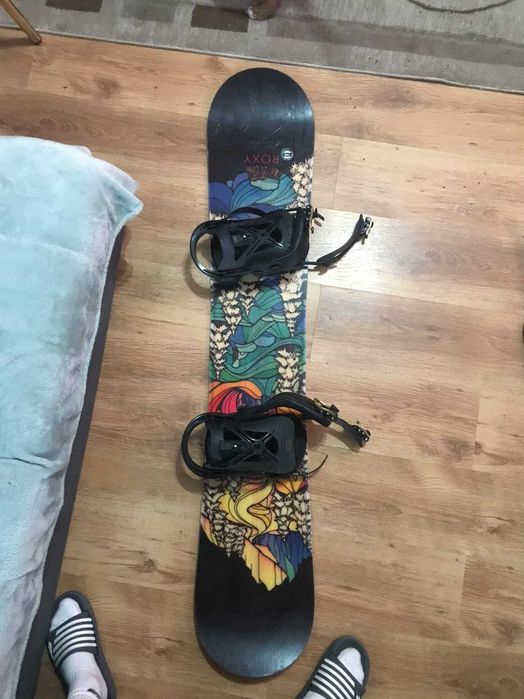 Pachet 2 plăci de snowboard + legături (Roxy 148 cm + Firefly 128 cm)
