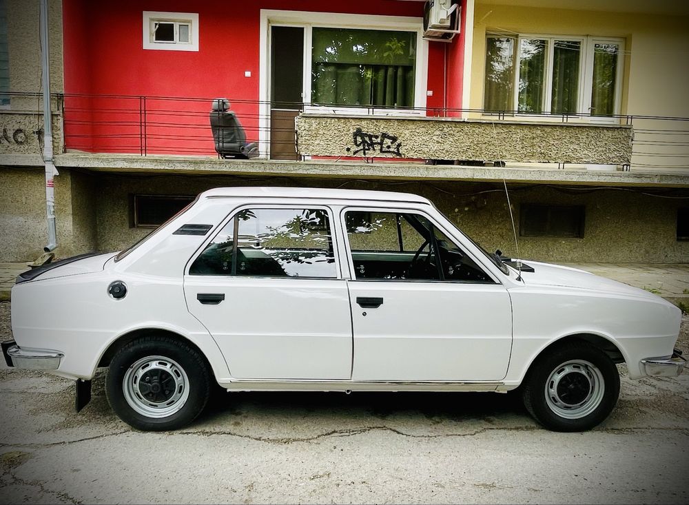 Продавам Skoda 120L оригинал