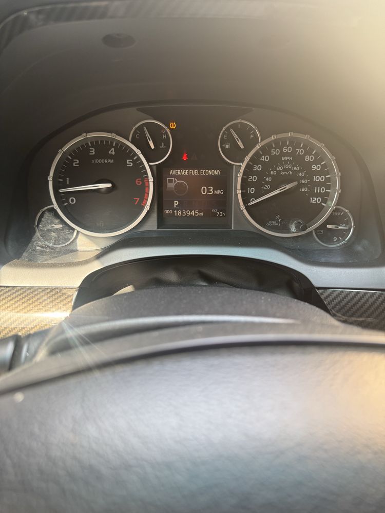 Toyota Tundra 2015