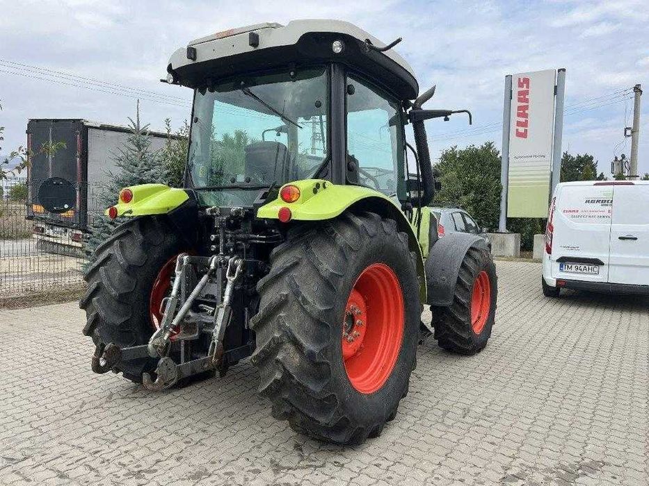 Tractor CLAAS ATOS 340
