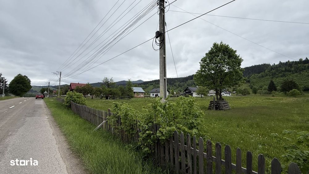 Teren intravilan/extravilan cu deschidere la drum județean