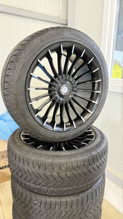 Jante Alpina Superbe pe 19 cu anvelope de iarnă