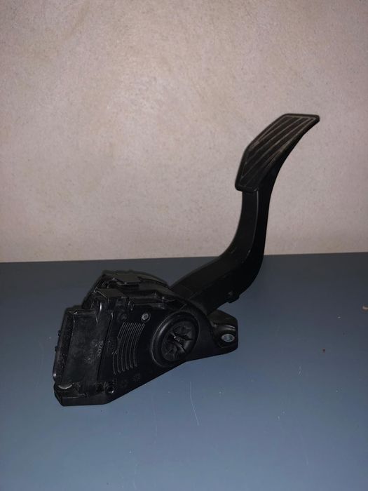 Pedala de acceleratie - Suzuki Grand vitara - 2005-2012