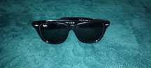 Ochelari originali RayBan arata foarte bine
