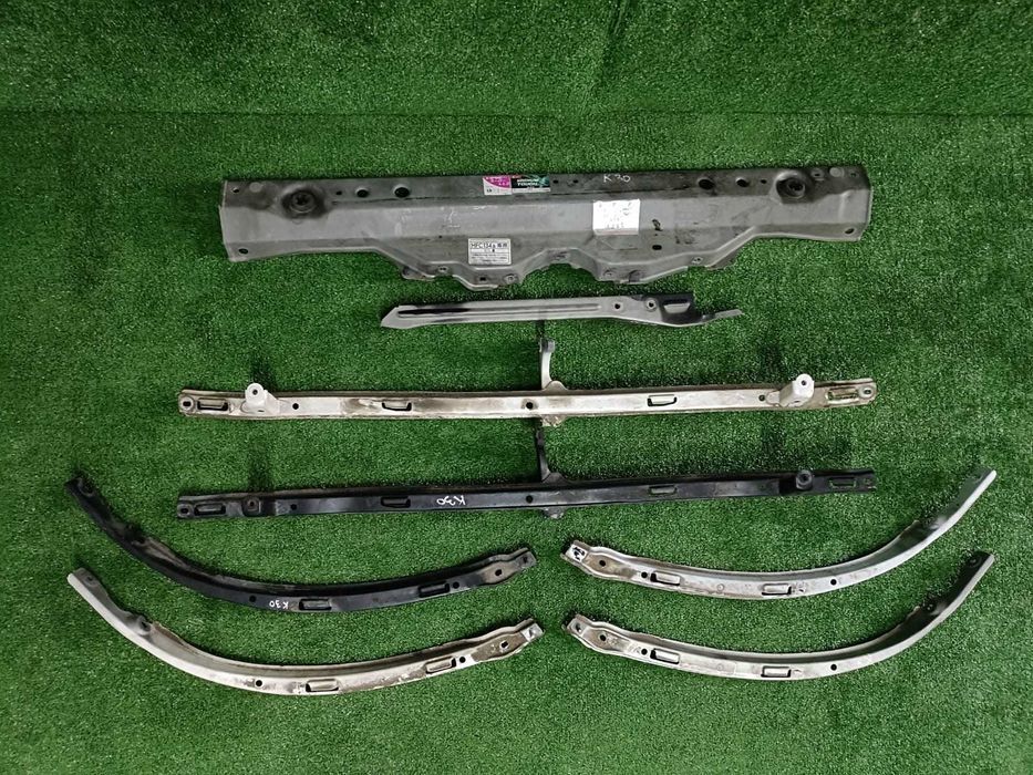 Сабля и планка от Toyota Camry 30 35