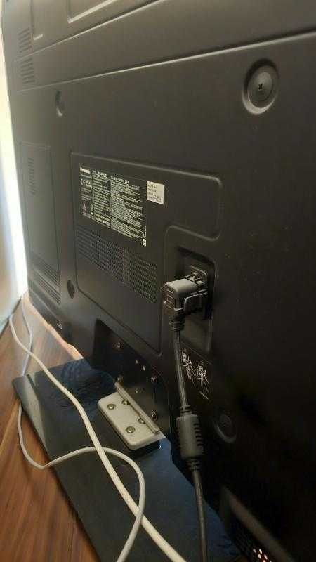 Телевизор Panasonic Viera TX-P50C3E - 50 инча