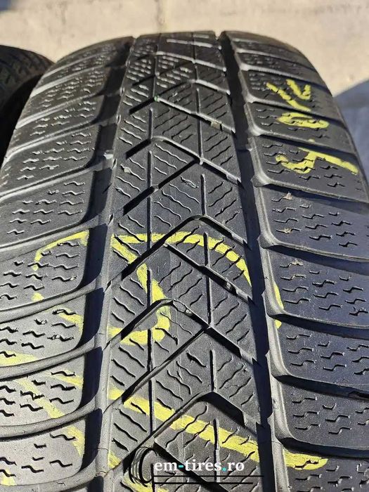 SET 2 Anvelope Iarna 225/45 R19 PIRELLI Sottozero 3 96V - Runflat