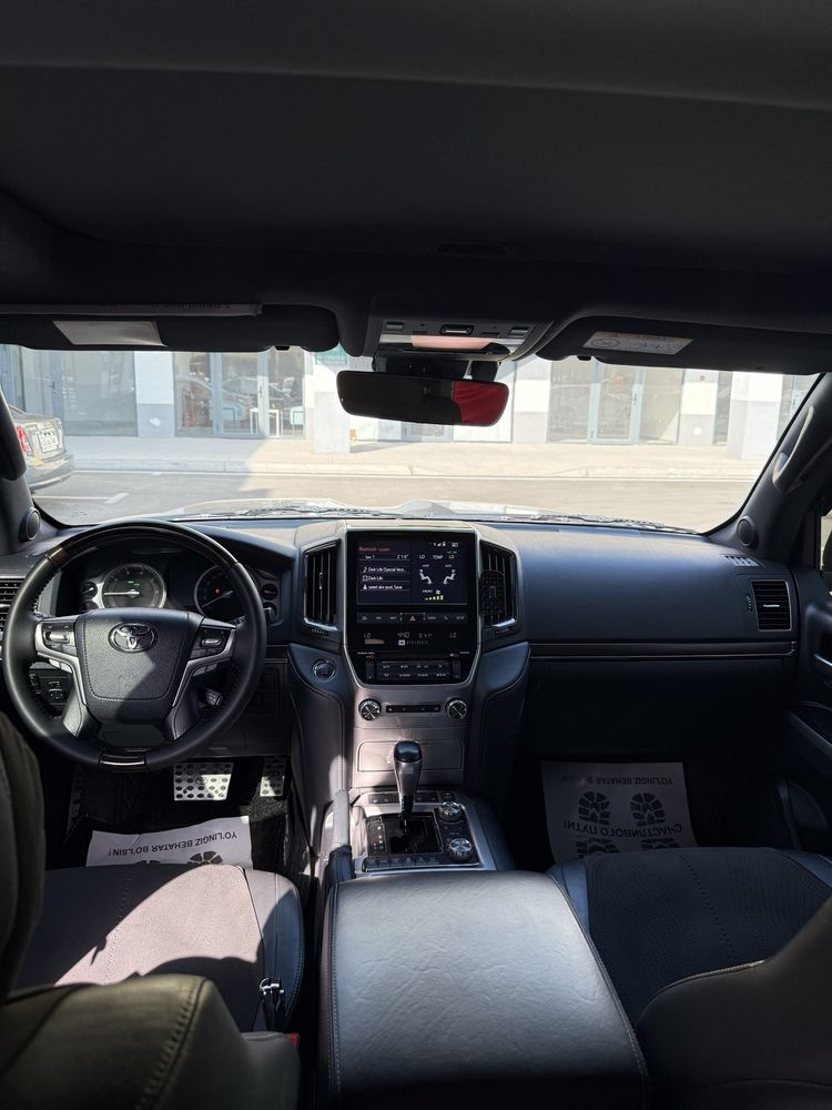 Toyota Land cruiser 200 Executive Lounge 2019 yil