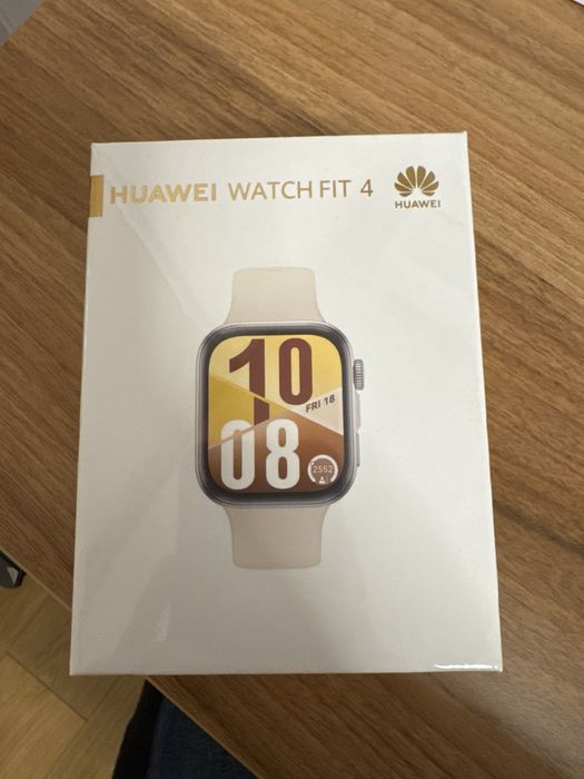 Смарт часовник Huawei - Watch Fit 4 Бял