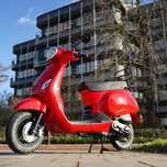 Inchiriez scuter pe termen scurt sau lung / Scooter rental