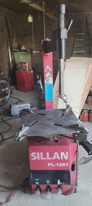 Шиномонтаж разбартовка вулканизатор