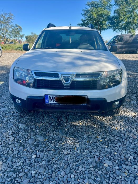 Vand dacia duster 4x4de cvgf