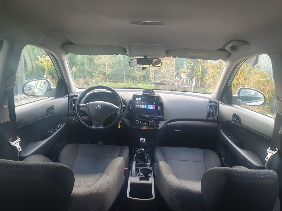 -Hyundai i30 facelift-2011-1.4benzina-109cai-euro5-germania toll -