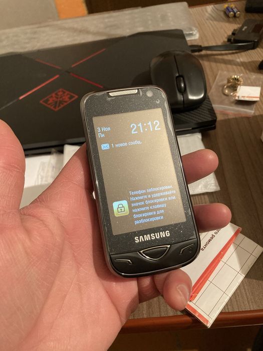 Продам телефон самсунг
