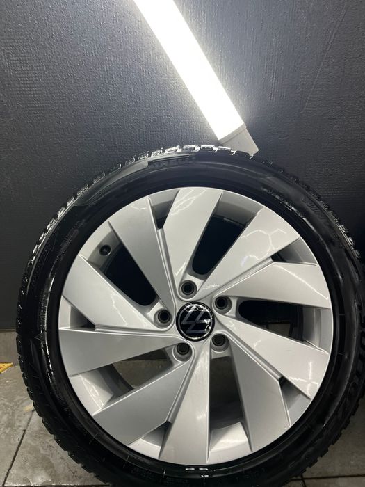 Roti/Jante Golf 5,6,7,8 ,Touran,Caddy,Tiguan,Octavia pe 17 de iarna