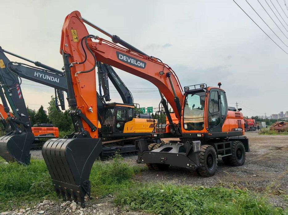 Экскаватор DOOSAN 190