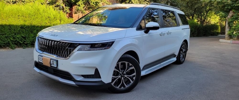 Kia carnival 2022 модел