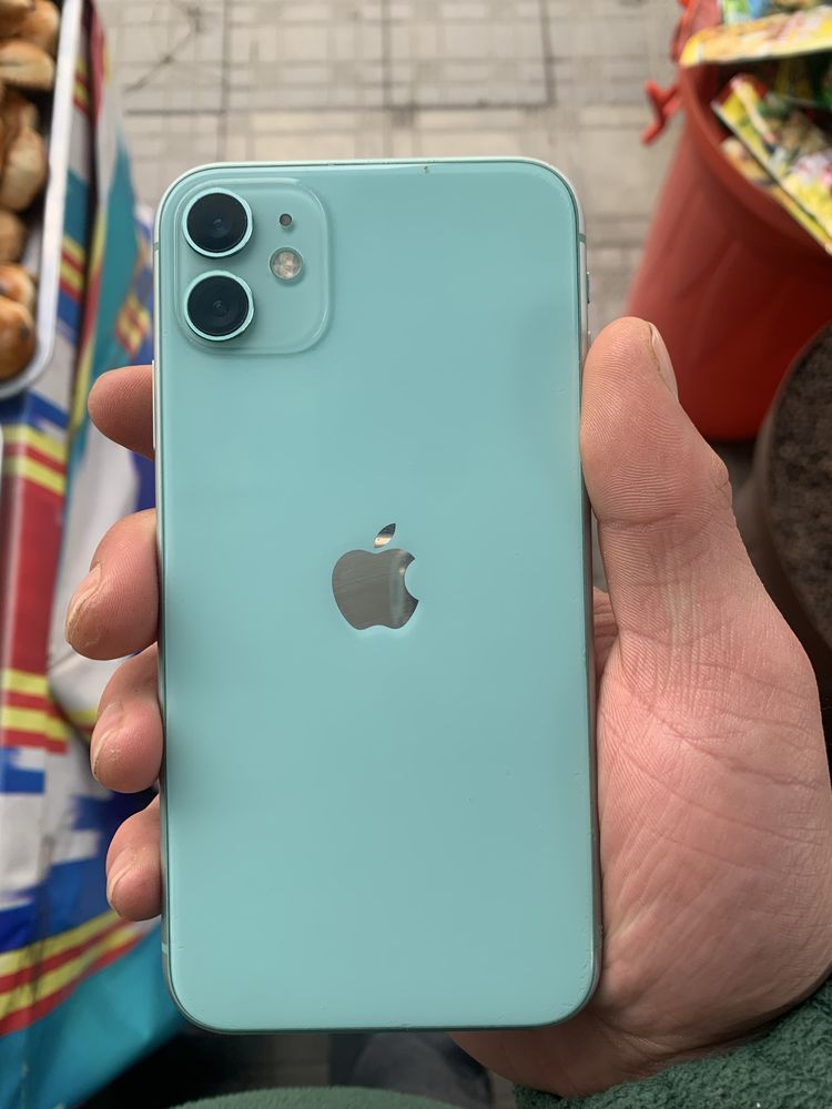 Iphone 11 holati zor