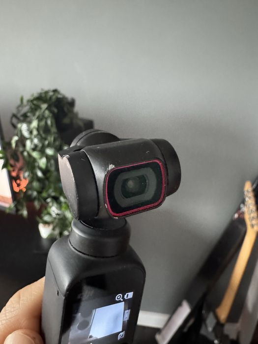 Osmo pocket 2 + microfon + brat extindere + carcasa protectie camera