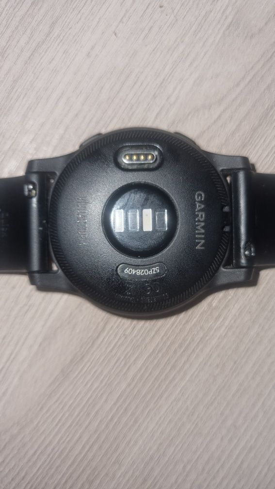 Смарт часы Garmin vivoactive 4