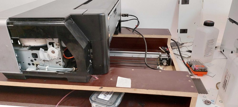 Imprimanta Flatbed DTG R3000