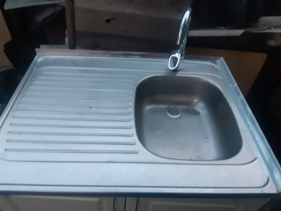 Продам мойку со смесителем