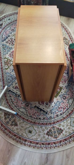 Продам стол тумбу в отличном состоянии