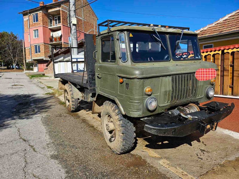 Камион ГАЗ 66 в работещо състояние.