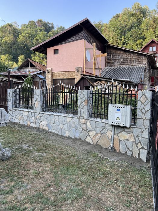 Piatta naturala de munte oriunde in tara