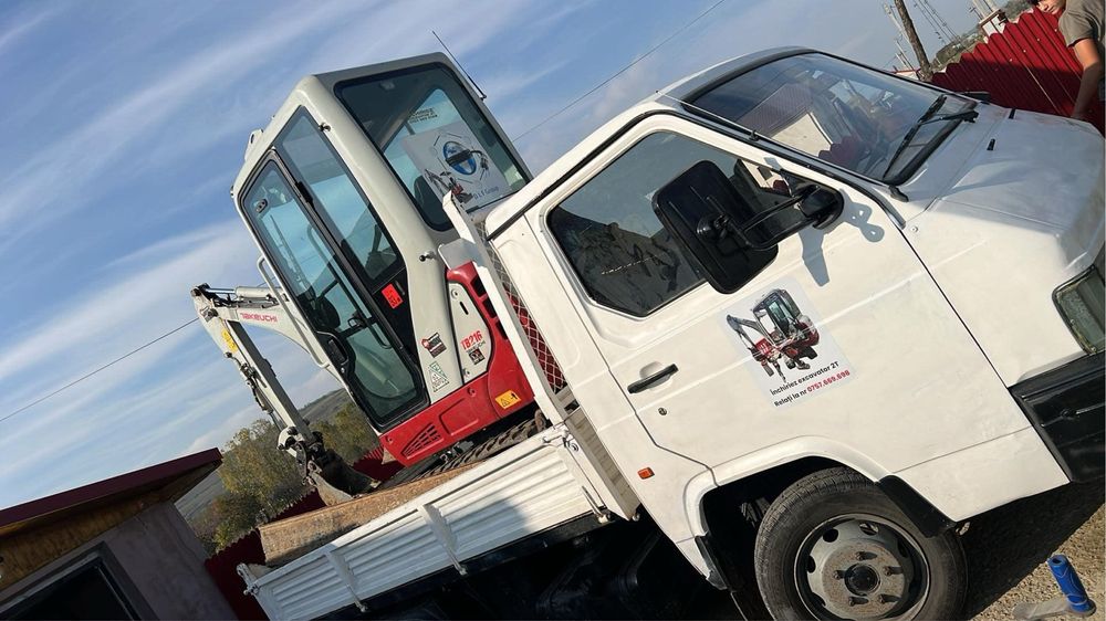 Prestez servici cu excavator 2 t