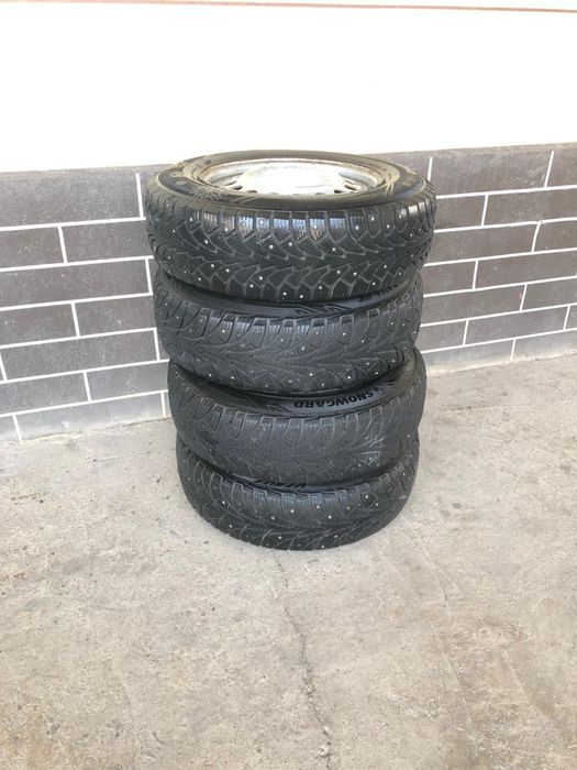 Продам шины с дисками