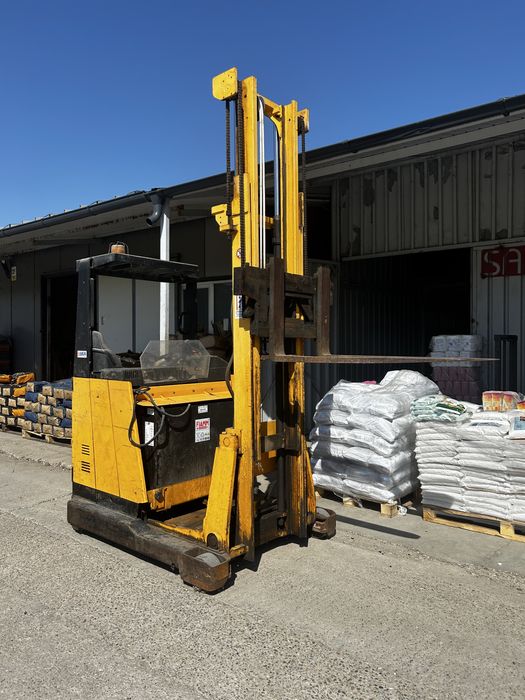 Motostivuitor electric(electrostivuitor)Reach Truck – 2 t, Sit-Down