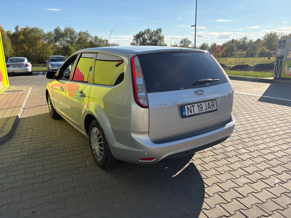 Ford focus  2010
