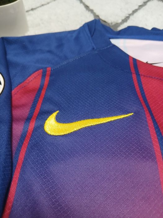 Jersey Barcelona × Lamine Yamal #10